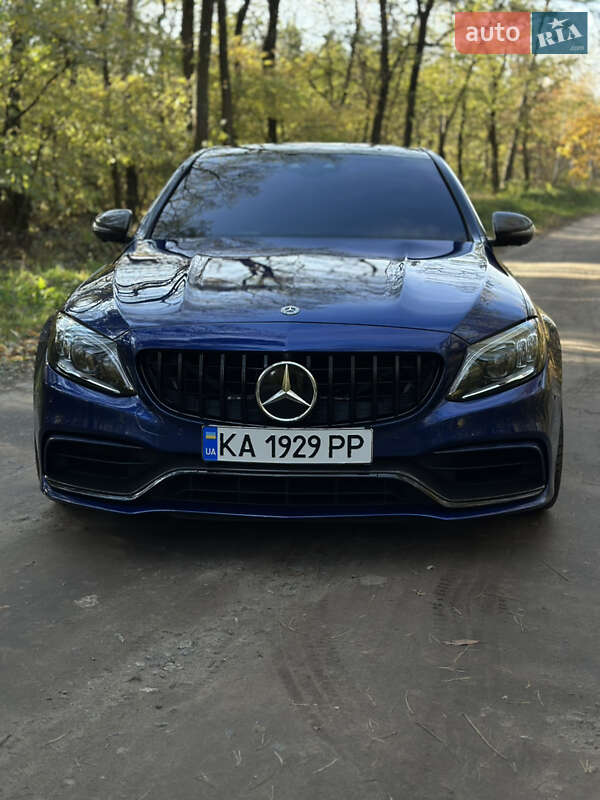 Седан Mercedes-Benz C-Class 2019 в Киеве