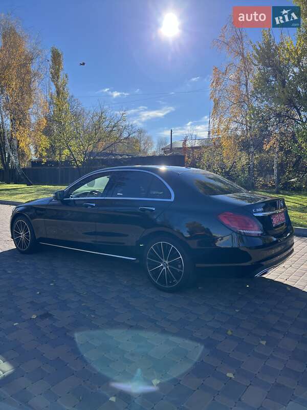 Седан Mercedes-Benz C-Class 2019 в Киеве фото 18 Седан Mercedes-Benz C-Class 2019 в Киеве