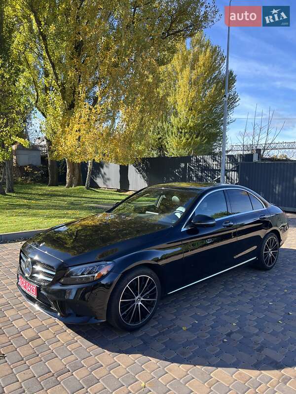 Седан Mercedes-Benz C-Class 2019 в Киеве фото 25 Седан Mercedes-Benz C-Class 2019 в Киеве
