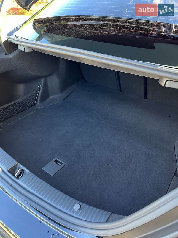 Седан Mercedes-Benz C-Class 2019 в Киеве фото 56 Седан Mercedes-Benz C-Class 2019 в Киеве