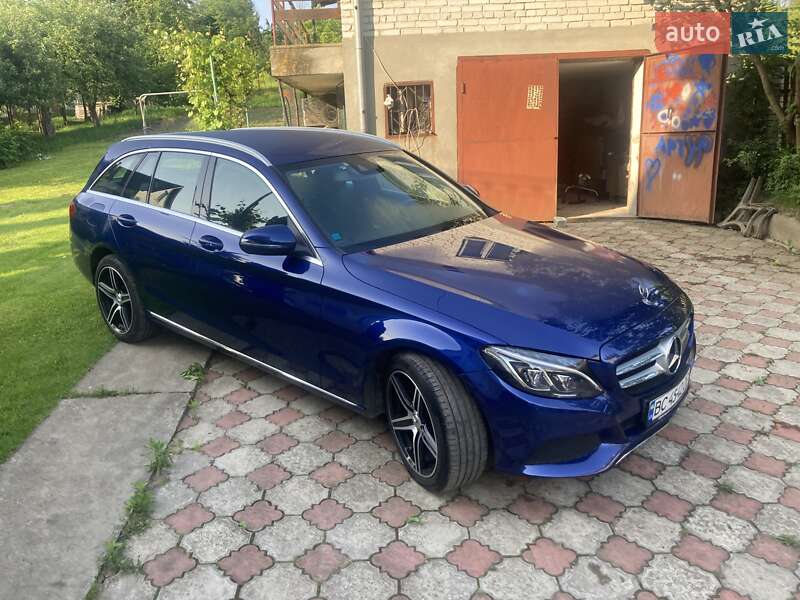 Универсал Mercedes-Benz C-Class 2017 в Николаеве фото 38 Универсал Mercedes-Benz C-Class 2017 в Николаеве