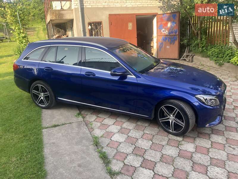 Универсал Mercedes-Benz C-Class 2017 в Николаеве фото 39 Универсал Mercedes-Benz C-Class 2017 в Николаеве