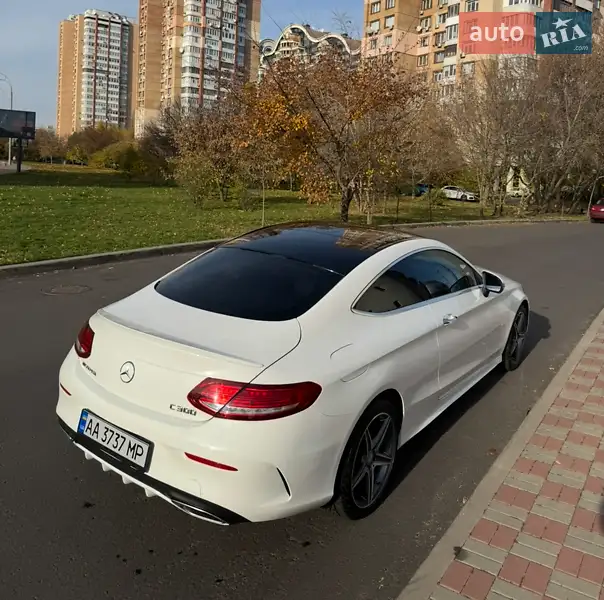 Mercedes-Benz C-Class 2017 VIN WDDWJ4KB6HF368159 фото оголошення 6 з 55