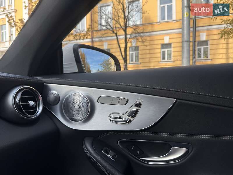 Купе Mercedes-Benz C-Class 2017 в Києві фото 20 Купе Mercedes-Benz C-Class 2017 в Києві