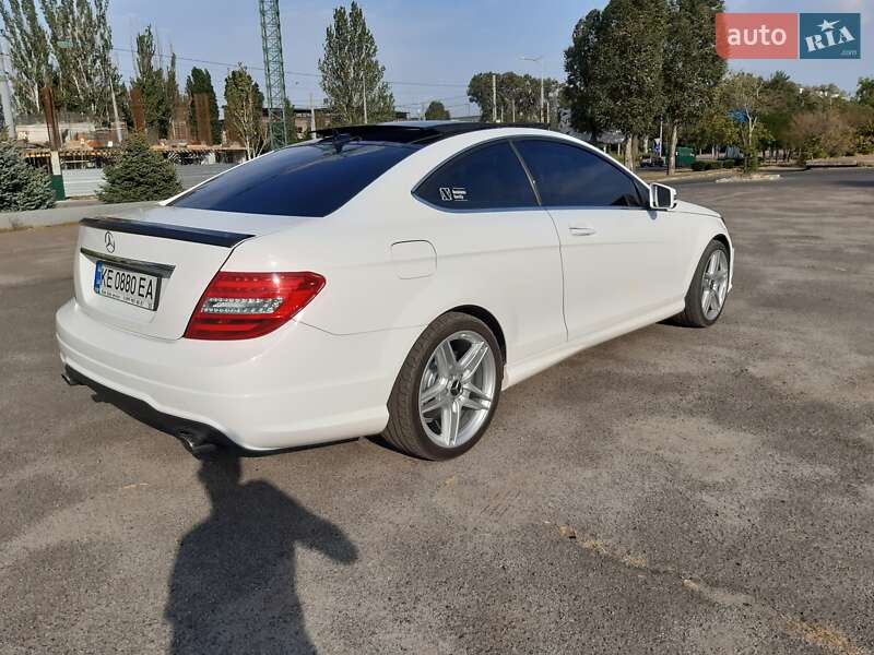 Купе Mercedes-Benz C-Class 2012 в Дніпрі