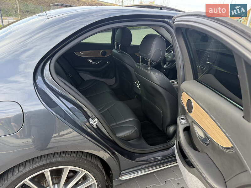 Седан Mercedes-Benz C-Class 2015 в Києві