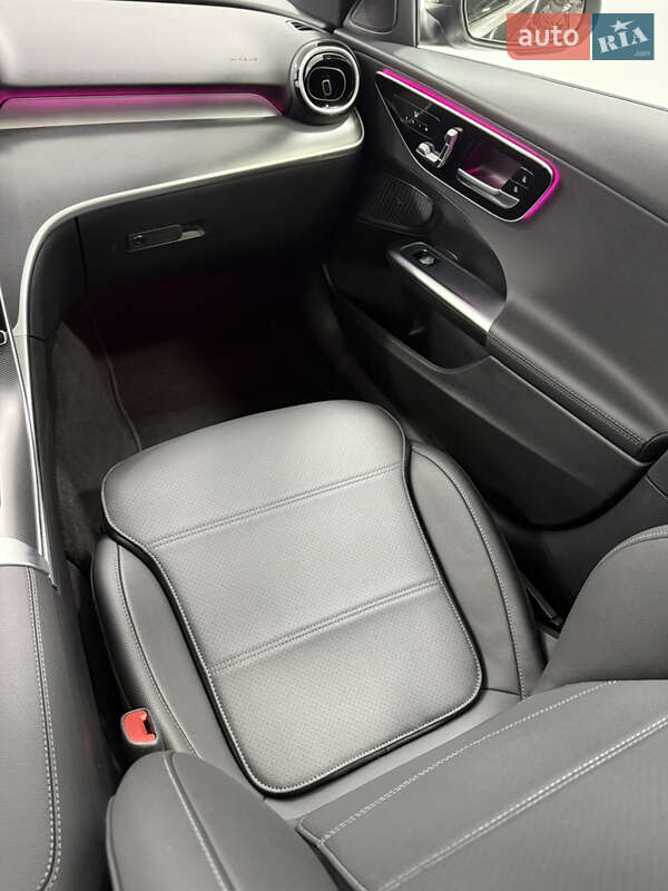 Седан Mercedes-Benz C-Class 2024 в Одесі фото 32 Седан Mercedes-Benz C-Class 2024 в Одесі
