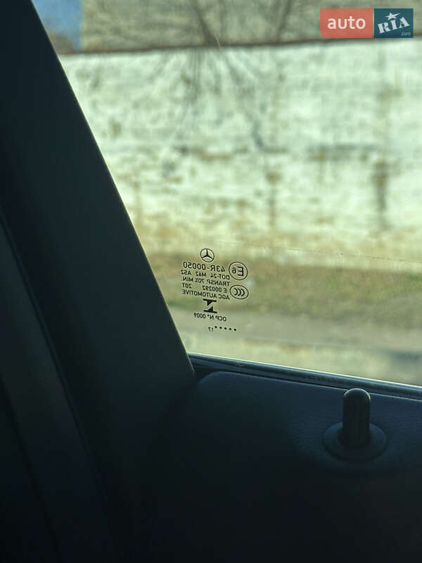 Седан Mercedes-Benz C-Class 2017 в Вишневом