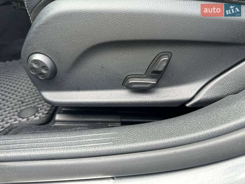 Универсал Mercedes-Benz C-Class 2016 в Хмельницком фото 21 Универсал Mercedes-Benz C-Class 2016 в Хмельницком