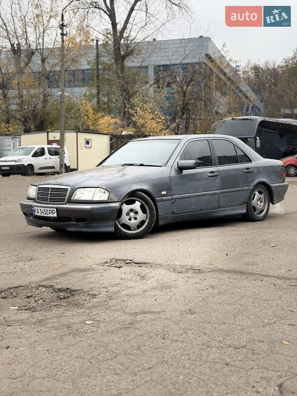 Mercedes-Benz C-Class 1999 Mercedes-Benz C-Class 1999