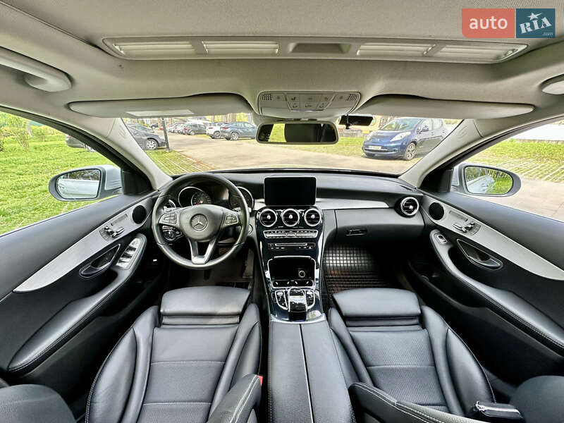 Седан Mercedes-Benz C-Class 2017 в Києві фото 18 Седан Mercedes-Benz C-Class 2017 в Києві