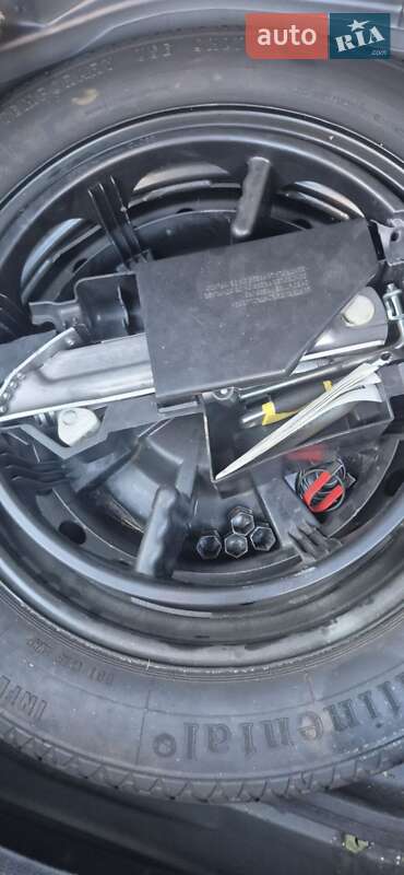 Седан Mercedes-Benz C-Class 2014 в Луцке фото 16 Седан Mercedes-Benz C-Class 2014 в Луцке