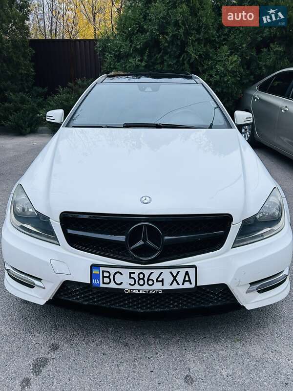 Купе Mercedes-Benz C-Class 2012 в Дніпрі