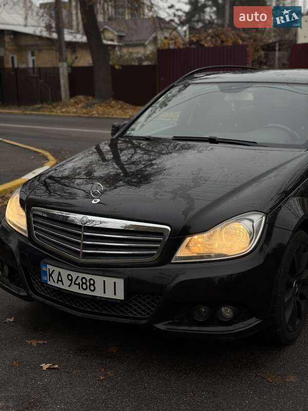 Універсал Mercedes-Benz C-Class 2013 в Ірпені фото 2 Універсал Mercedes-Benz C-Class 2013 в Ірпені