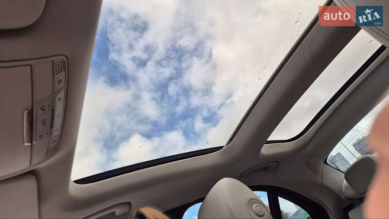 Седан Mercedes-Benz C-Class 2017 в Киеве