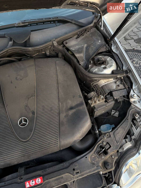 Седан Mercedes-Benz C-Class 2005 в Луцке фото 15 Седан Mercedes-Benz C-Class 2005 в Луцке