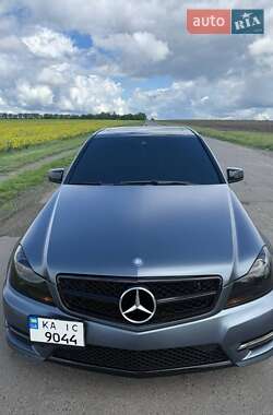 Седан Mercedes-Benz C-Class 2012 в Голованевске