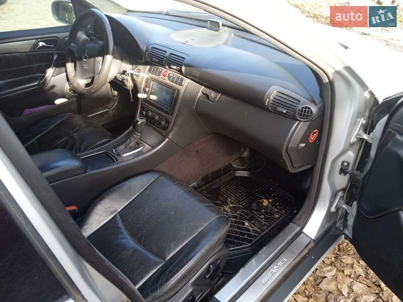 Седан Mercedes-Benz C-Class 2001 в Каменском