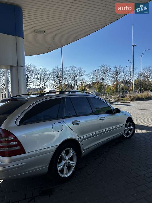 Універсал Mercedes-Benz C-Class 2002 в Заліщиках фото 6 Універсал Mercedes-Benz C-Class 2002 в Заліщиках
