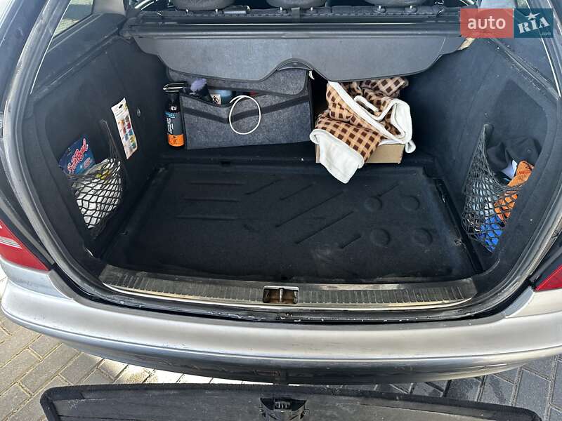 Універсал Mercedes-Benz C-Class 2002 в Заліщиках фото 13 Універсал Mercedes-Benz C-Class 2002 в Заліщиках