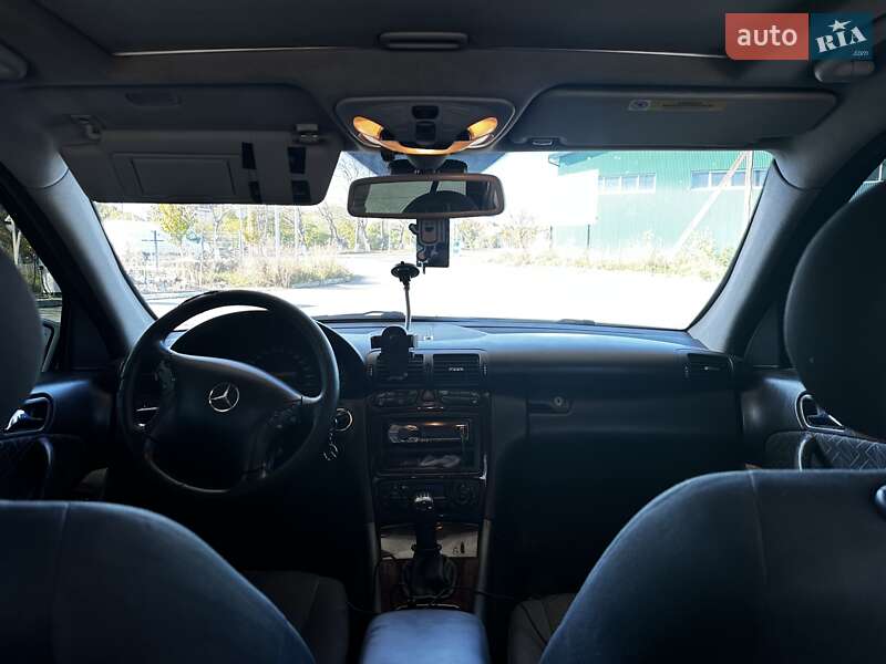 Універсал Mercedes-Benz C-Class 2002 в Заліщиках фото 17 Універсал Mercedes-Benz C-Class 2002 в Заліщиках