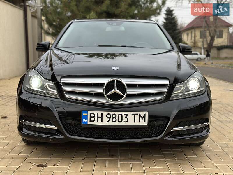 Седан Mercedes-Benz C-Class 2013 в Одесі фото 15 Седан Mercedes-Benz C-Class 2013 в Одесі
