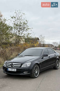 Седан Mercedes-Benz C-Class 2007 в Ровно