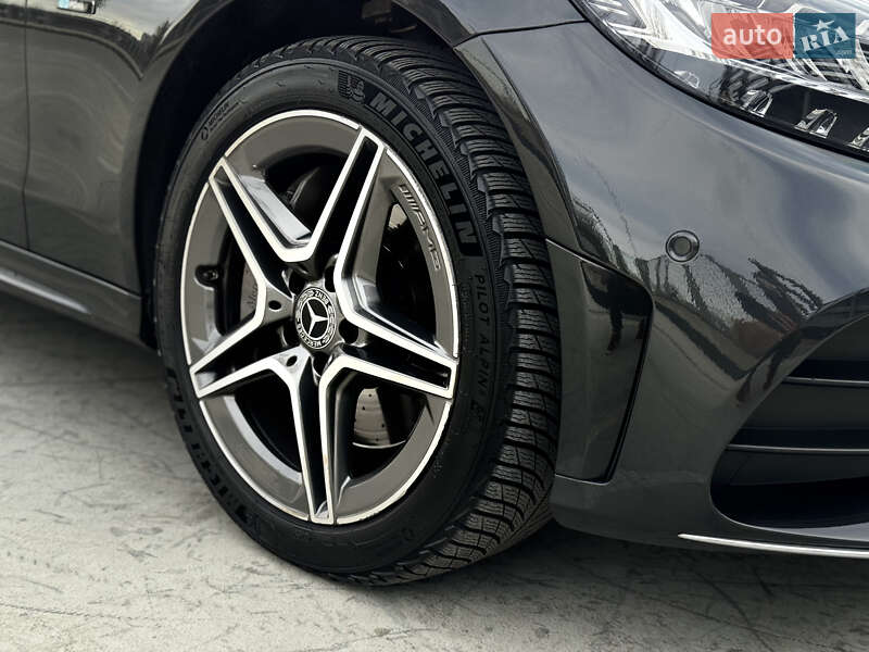 Седан Mercedes-Benz C-Class 2020 в Києві фото 23 Седан Mercedes-Benz C-Class 2020 в Києві