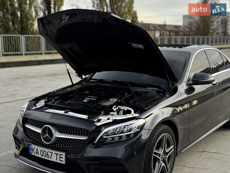 Седан Mercedes-Benz C-Class 2020 в Києві фото 32 Седан Mercedes-Benz C-Class 2020 в Києві
