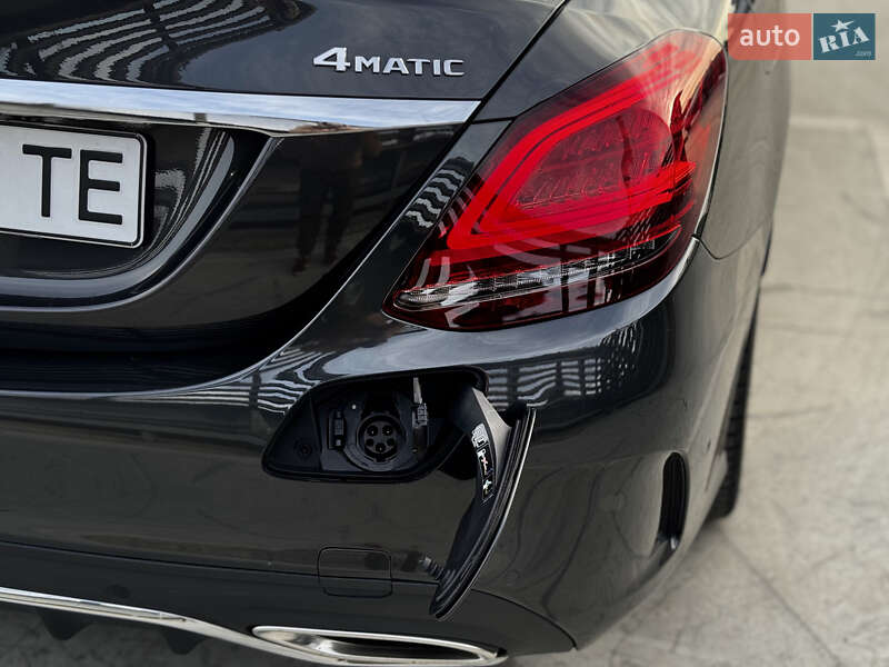 Седан Mercedes-Benz C-Class 2020 в Києві фото 46 Седан Mercedes-Benz C-Class 2020 в Києві