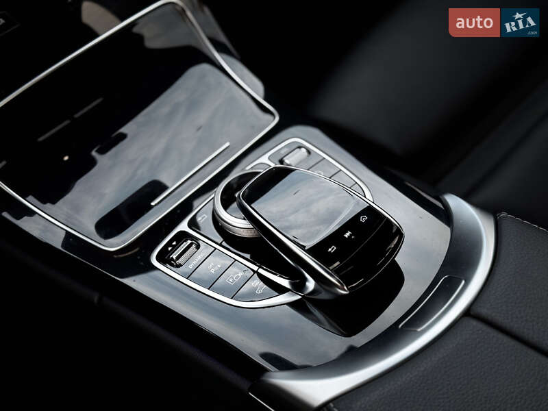 Седан Mercedes-Benz C-Class 2020 в Києві фото 59 Седан Mercedes-Benz C-Class 2020 в Києві