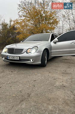 Универсал Mercedes-Benz C-Class 2002 в Днепре