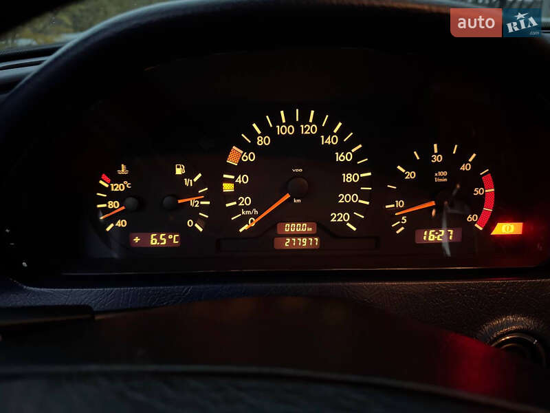 Седан Mercedes-Benz C-Class 1999 в Хмельницькому