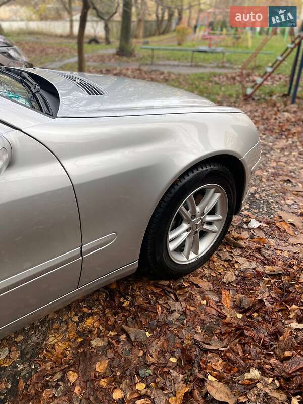 Купе Mercedes-Benz C-Class 2003 в Тернополі