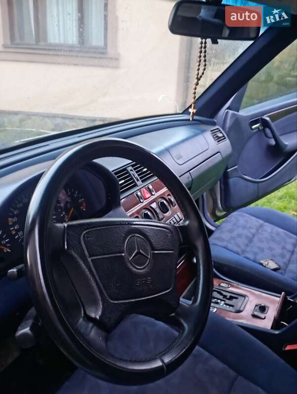 Седан Mercedes-Benz C-Class 1997 в Ивано-Франковске фото 14 Седан Mercedes-Benz C-Class 1997 в Ивано-Франковске