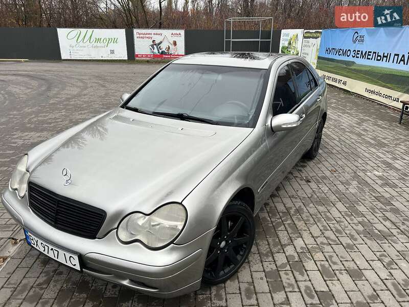 Седан Mercedes-Benz C-Class 2002 в Каменец-Подольском фото 11 Седан Mercedes-Benz C-Class 2002 в Каменец-Подольском