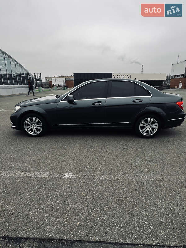 Седан Mercedes-Benz C-Class 2013 в Києві