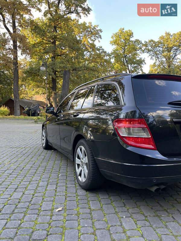 Універсал Mercedes-Benz C-Class 2008 в Львові