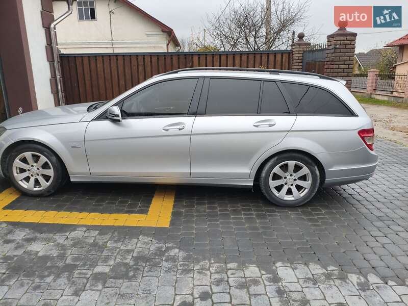 Универсал Mercedes-Benz C-Class 2010 в Копычинце фото 10 Универсал Mercedes-Benz C-Class 2010 в Копычинце