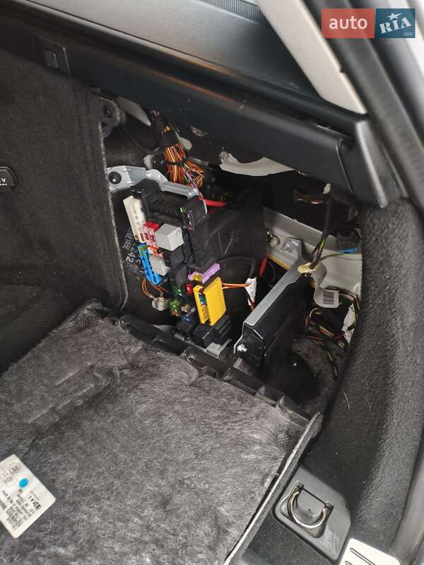 Универсал Mercedes-Benz C-Class 2010 в Копычинце фото 35 Универсал Mercedes-Benz C-Class 2010 в Копычинце