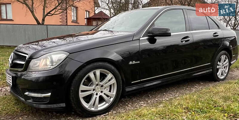 Седан Mercedes-Benz C-Class 2011 в Старих Бросківцях фото 3 Седан Mercedes-Benz C-Class 2011 в Старих Бросківцях