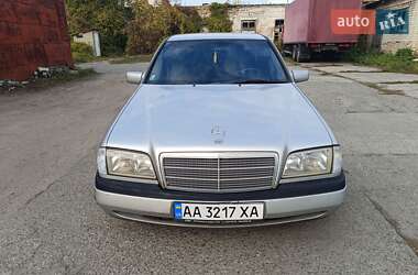 Седан Mercedes-Benz C-Class 1997 в Борисполі