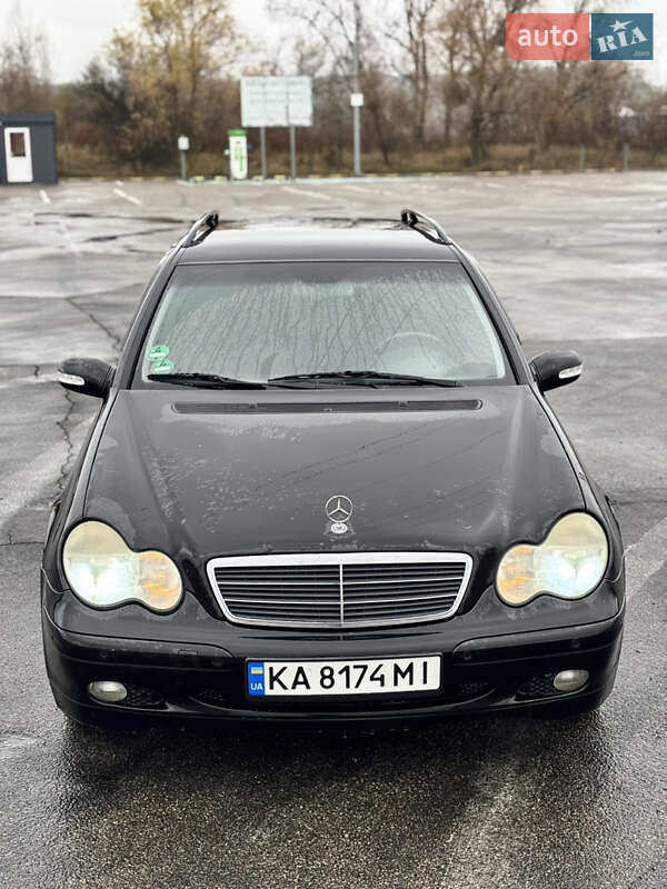 Универсал Mercedes-Benz C-Class 2003 в Киеве