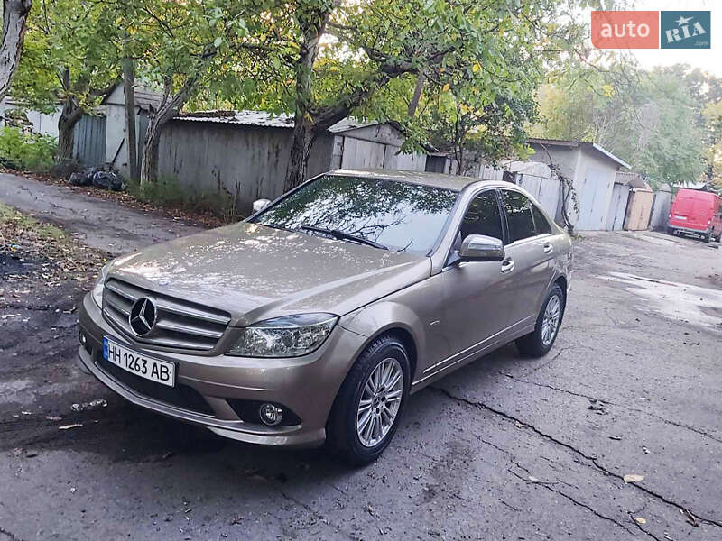 Седан Mercedes-Benz C-Class 2007 в Одесі