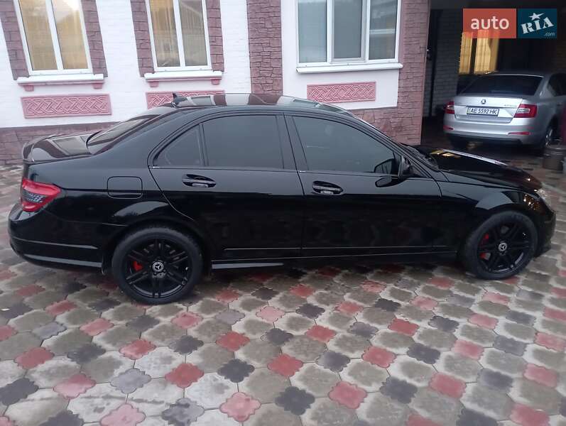 Седан Mercedes-Benz C-Class 2007 в Новомосковске фото 10 Седан Mercedes-Benz C-Class 2007 в Новомосковске