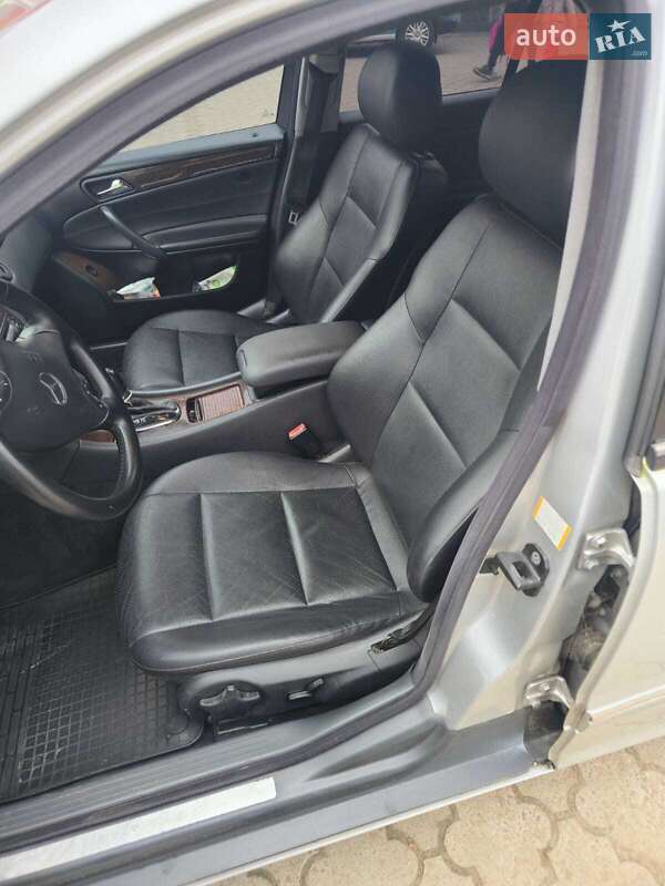 Седан Mercedes-Benz C-Class 2001 в Луцьку фото 11 Седан Mercedes-Benz C-Class 2001 в Луцьку