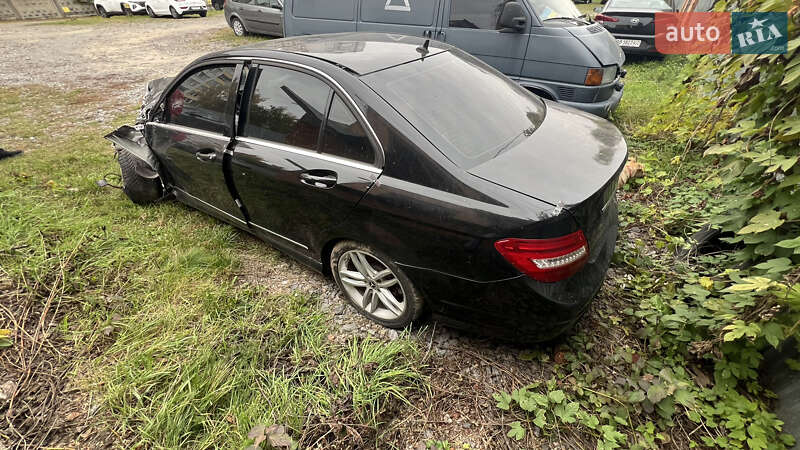 Седан Mercedes-Benz C-Class 2012 в Вінниці