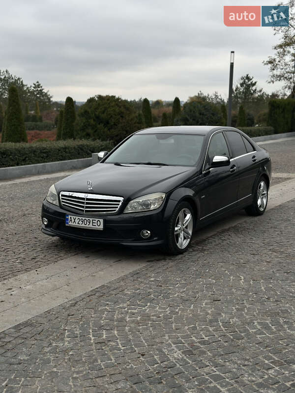 Mercedes-Benz C-Class 2008