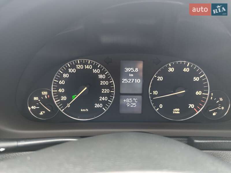 Универсал Mercedes-Benz C-Class 2005 в Староконстантинове фото 26 Универсал Mercedes-Benz C-Class 2005 в Староконстантинове