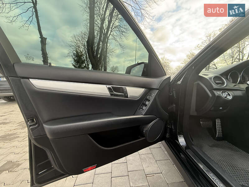 Седан Mercedes-Benz C-Class 2013 в Виннице фото 12 Седан Mercedes-Benz C-Class 2013 в Виннице
